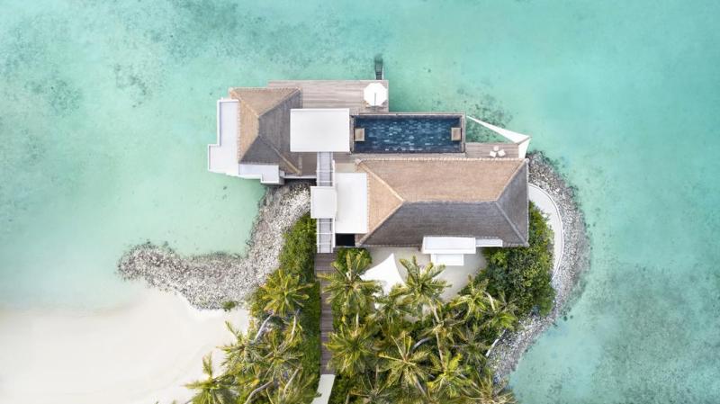beach-villa-with-private-pool-arial-view