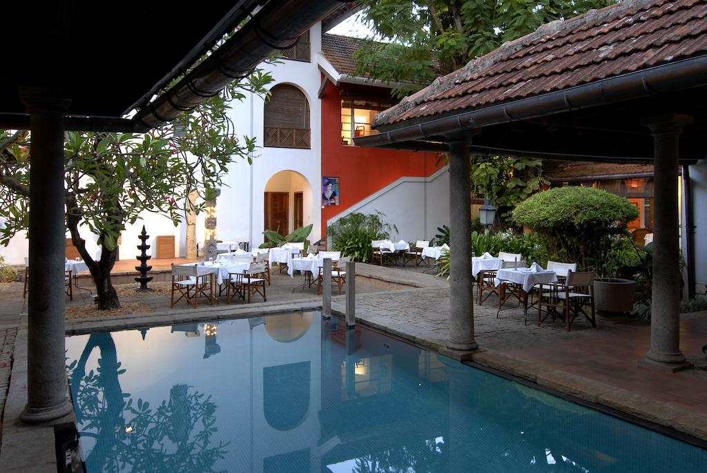 Malabar-house-pool